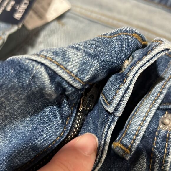 J. Crew Factory AZ868 Slim-fit jean in vintage flex Montauk Wash NWt size 35/32 - Picture 10 of 12